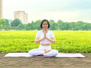 Baner Học Yoga Online